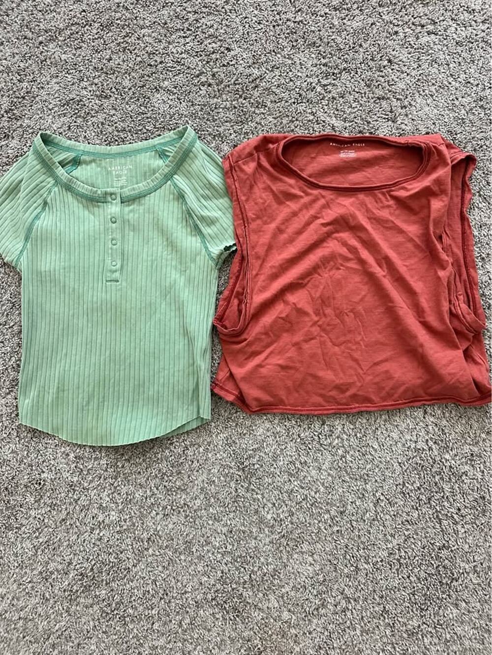 American Eagle Women's XS Tee Bundle